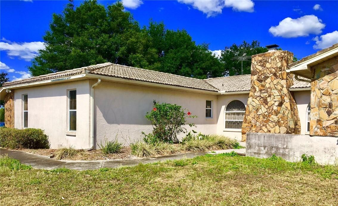 8634 23rd St., Zephyrhills, FL 33540