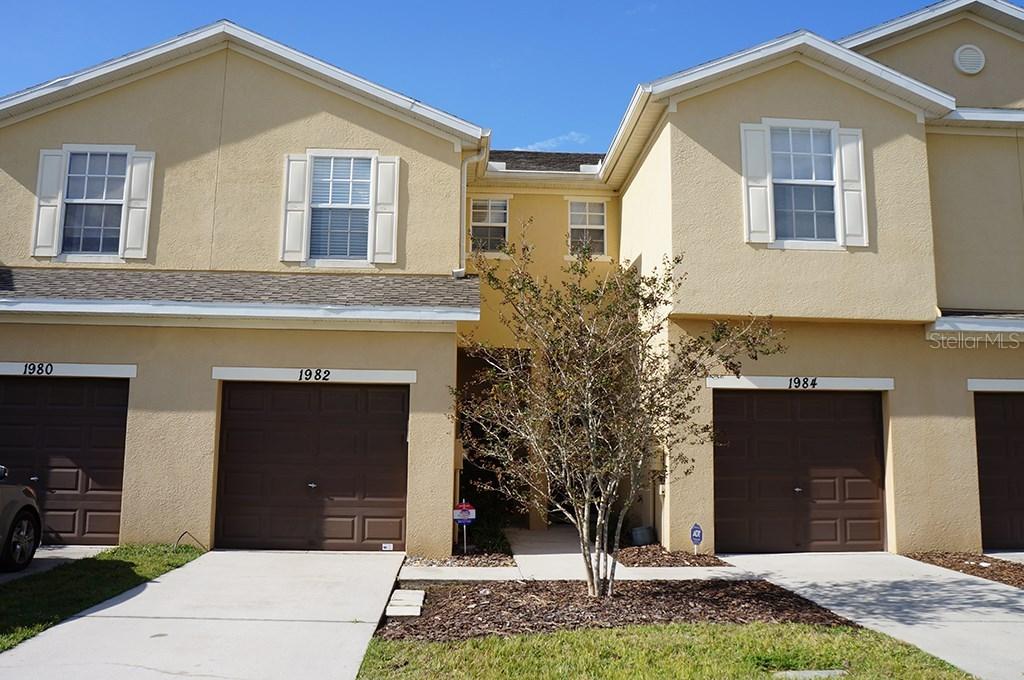 1982 Hawks View Dr., Ruskin, FL 33570