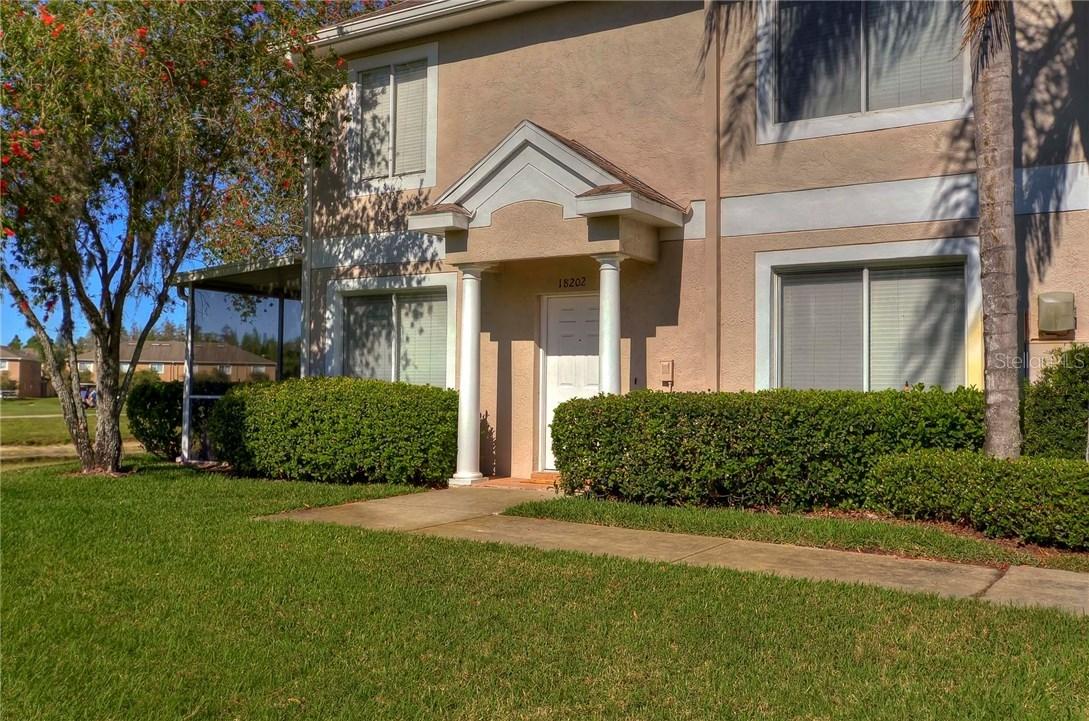 18202 Paradise Point Dr., Tampa, FL 33647