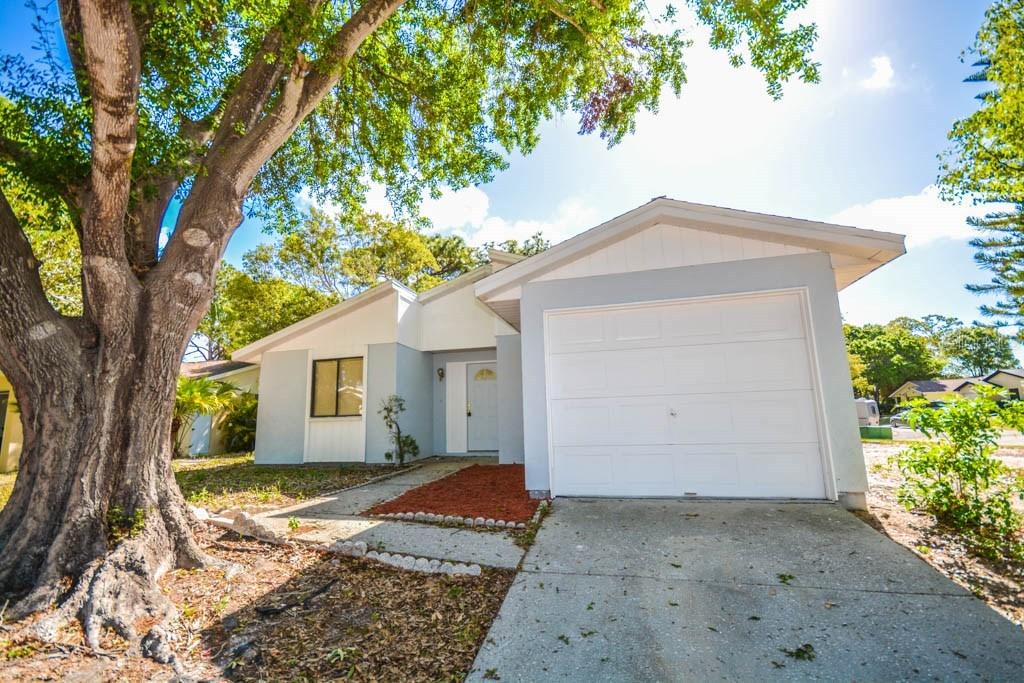 758 Arthurs Ct., Tarpon Springs, FL 34689