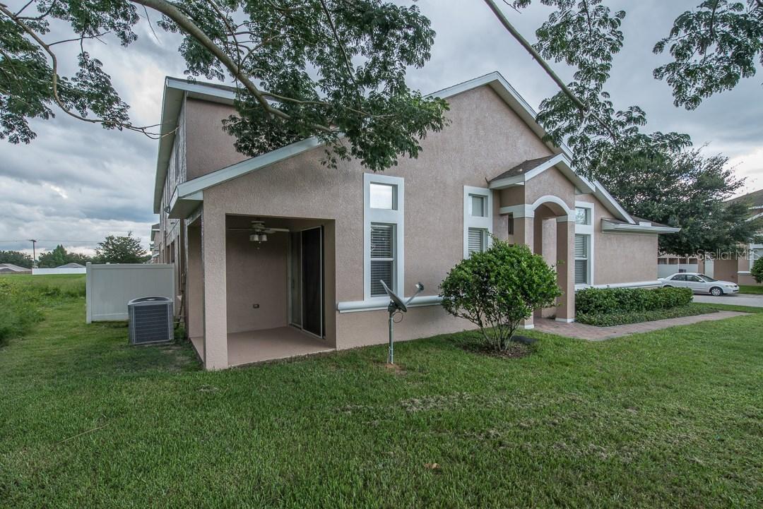 1506 Summergate Dr., Valrico, FL 33594