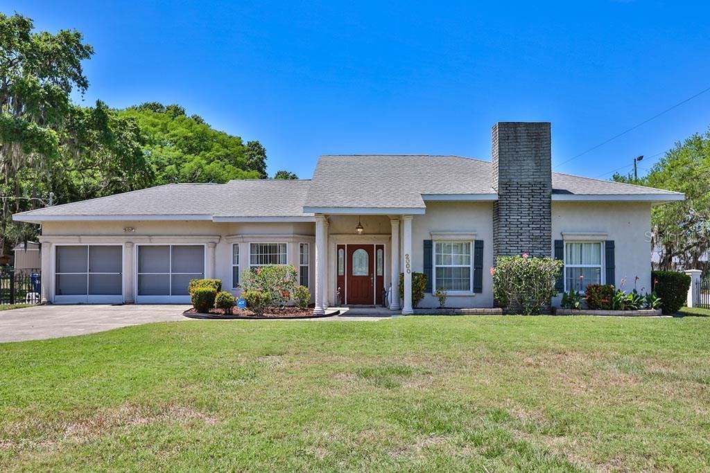 2000 15th St., Bradenton, FL 34208