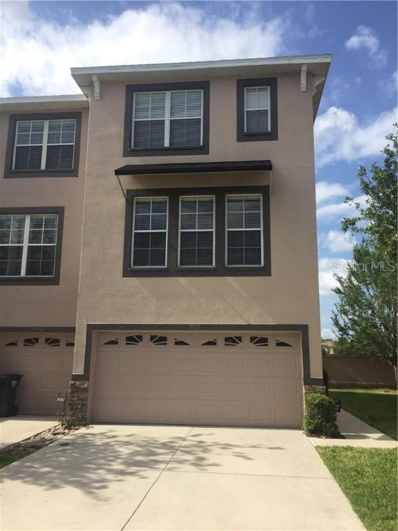 2532 Middleton Grove Dr., Brandon, FL 33511