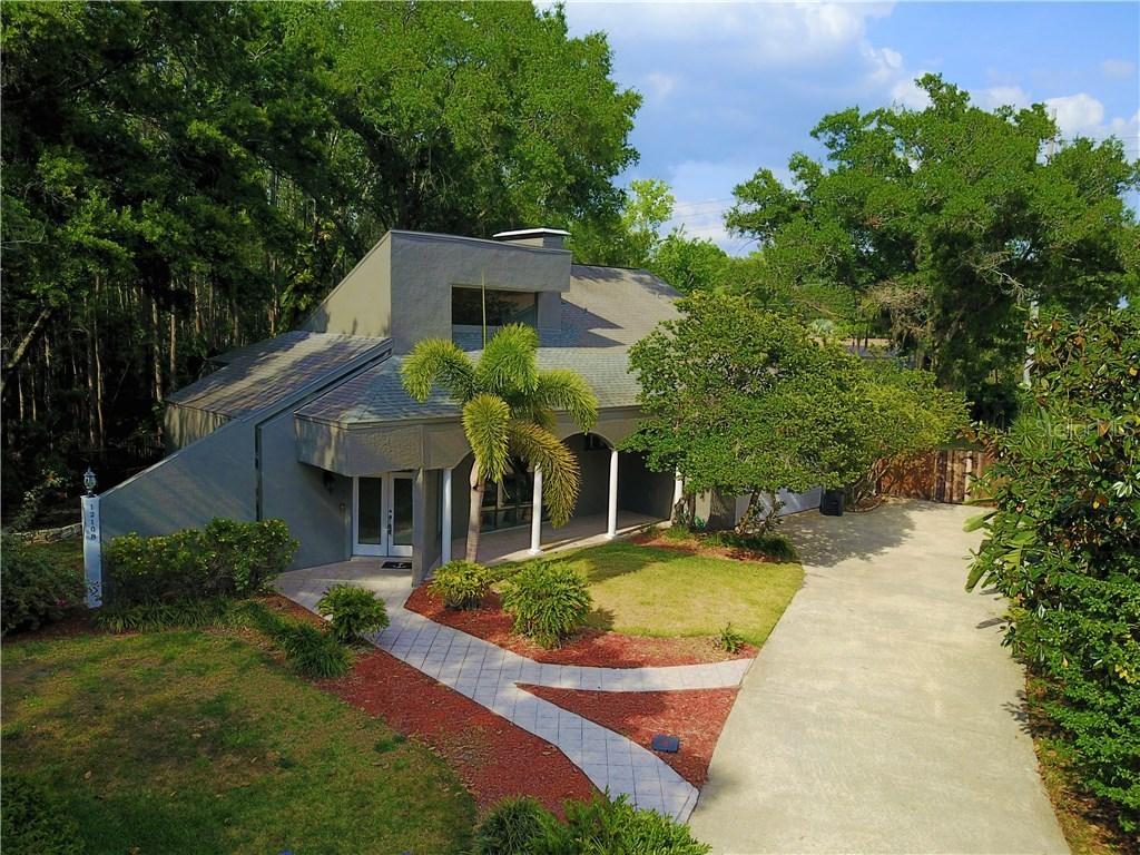 12108 Cypress Hollow Pl., Tampa, FL 33624