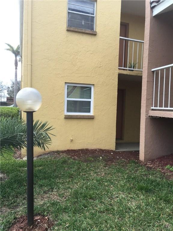 2868 Somerset Park Dr. #103, Tampa, FL 33613