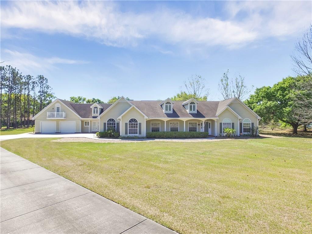 18955 Crooked Ln., Lutz, FL 33548