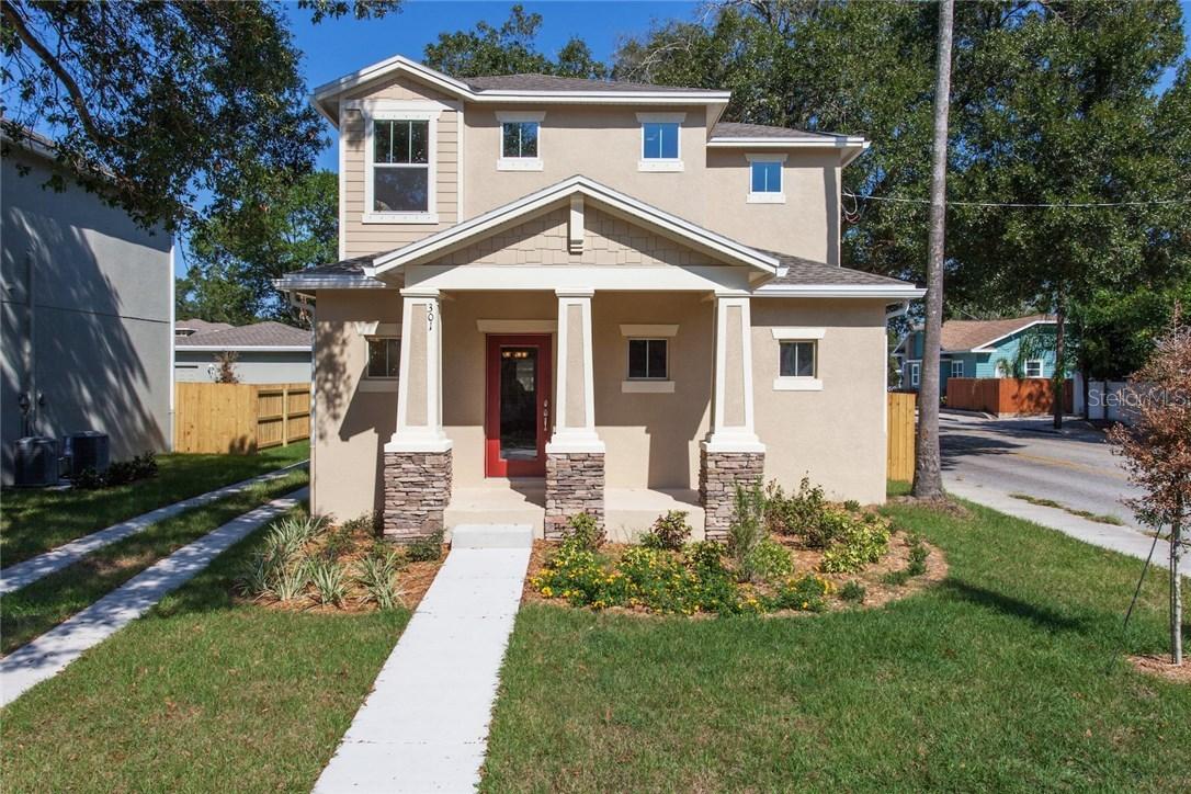 1218 E Giddens Ave., Tampa, FL 33603