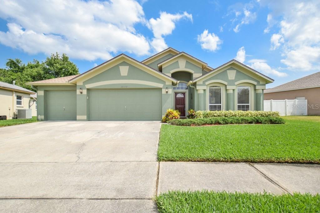 28909 Stormcloud Pass, Wesley Chapel, FL 33543