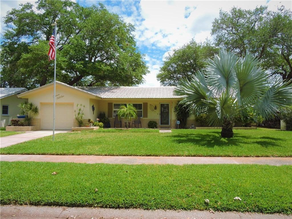 1351 Oakbrook Drive, Largo, FL 33770