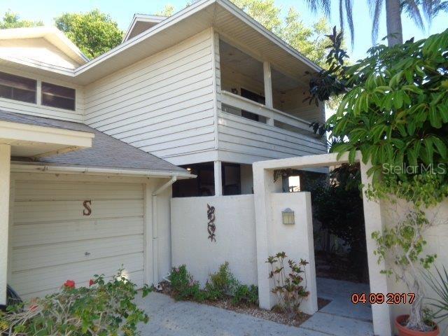 104 Colony South Dr., Tarpon Springs, FL 34689