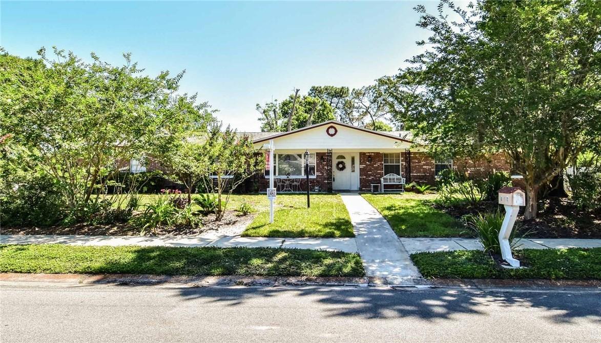 408 Dali Dr., Brandon, FL 33511