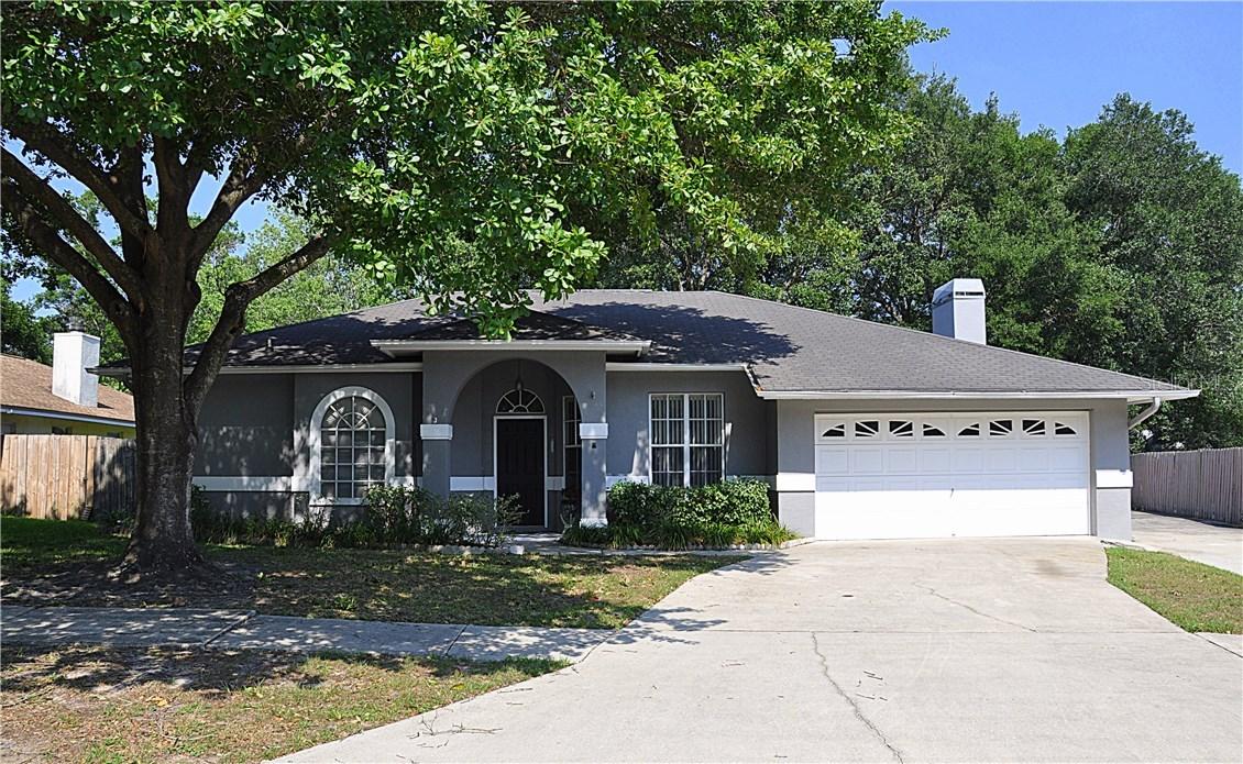 2250 Groveland Dr., Lutz, FL 33549