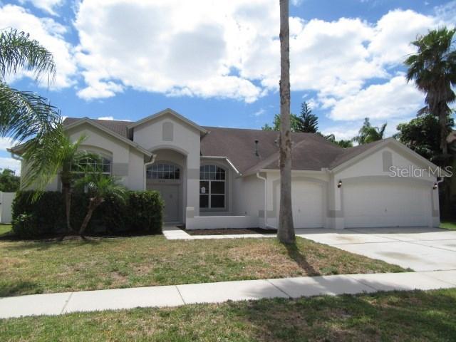 1536 Distant Oaks Dr., Zephyrhills, FL 33543
