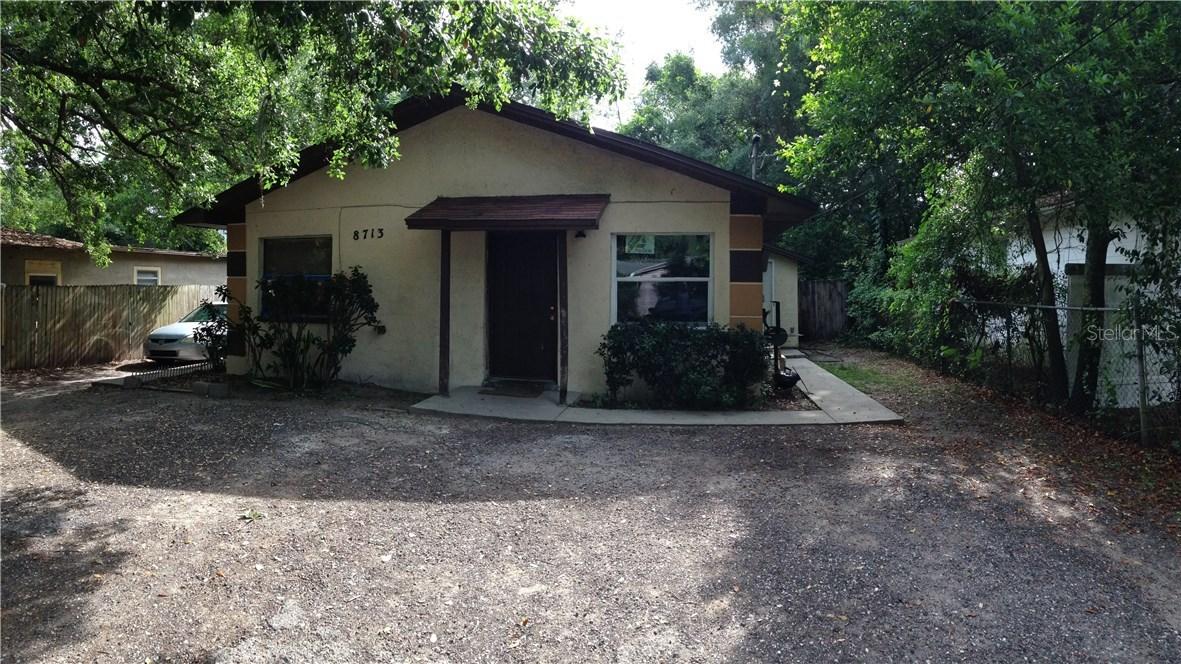 8713 N 48th St., Tampa, FL 33617