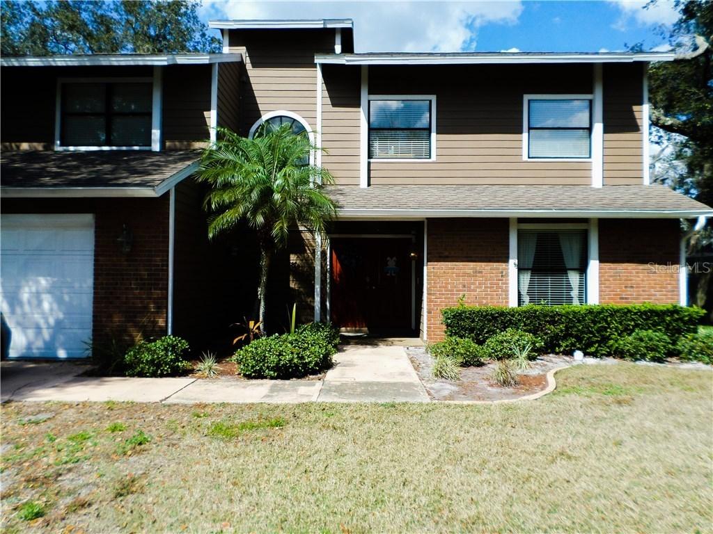 1233 Rainbrook Cir., Valrico, FL 33596
