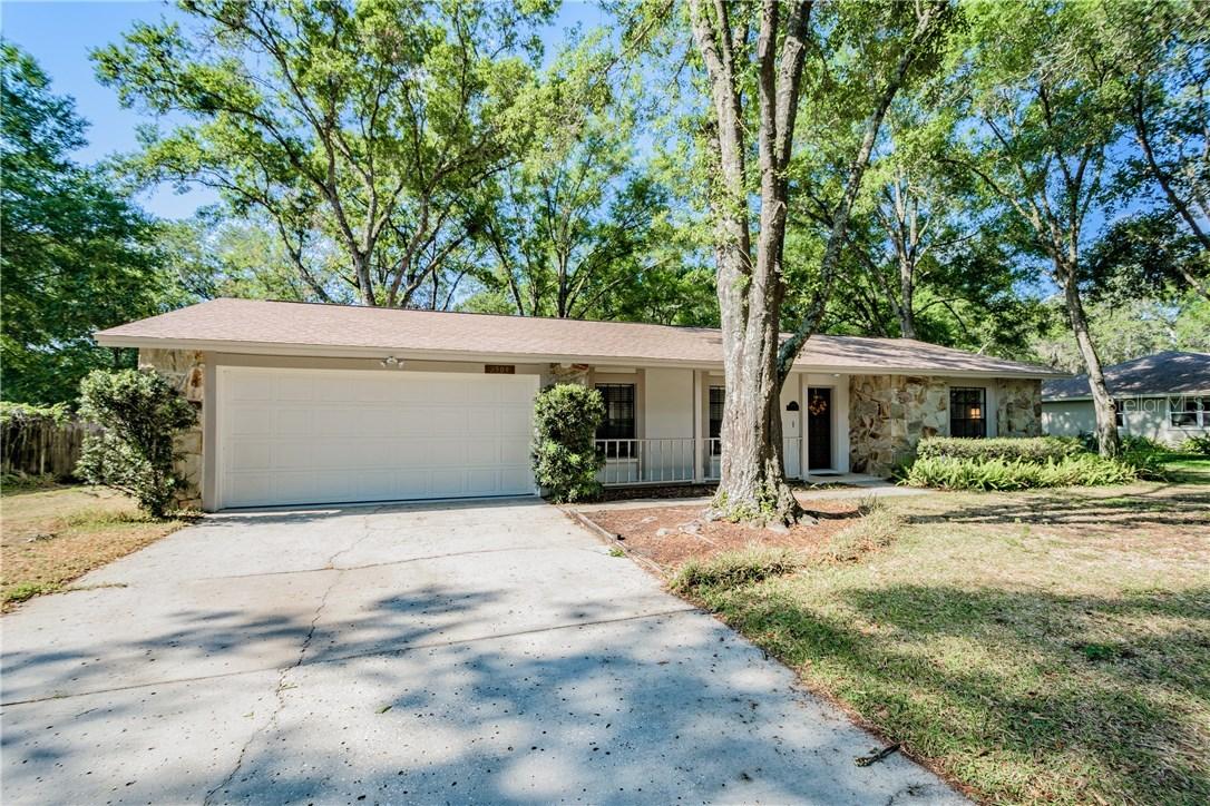 2509 Bordeaux Way, Lutz, FL 33559