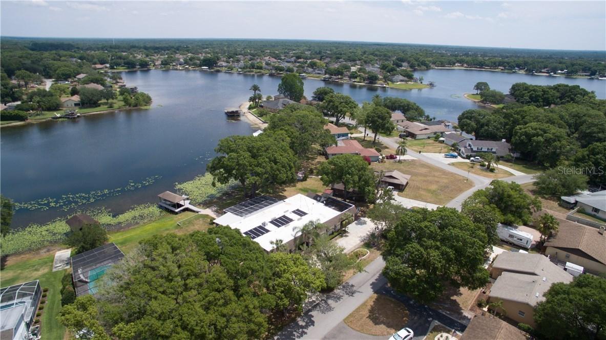 3744 E Lake Dr., Land O Lakes, FL 34639