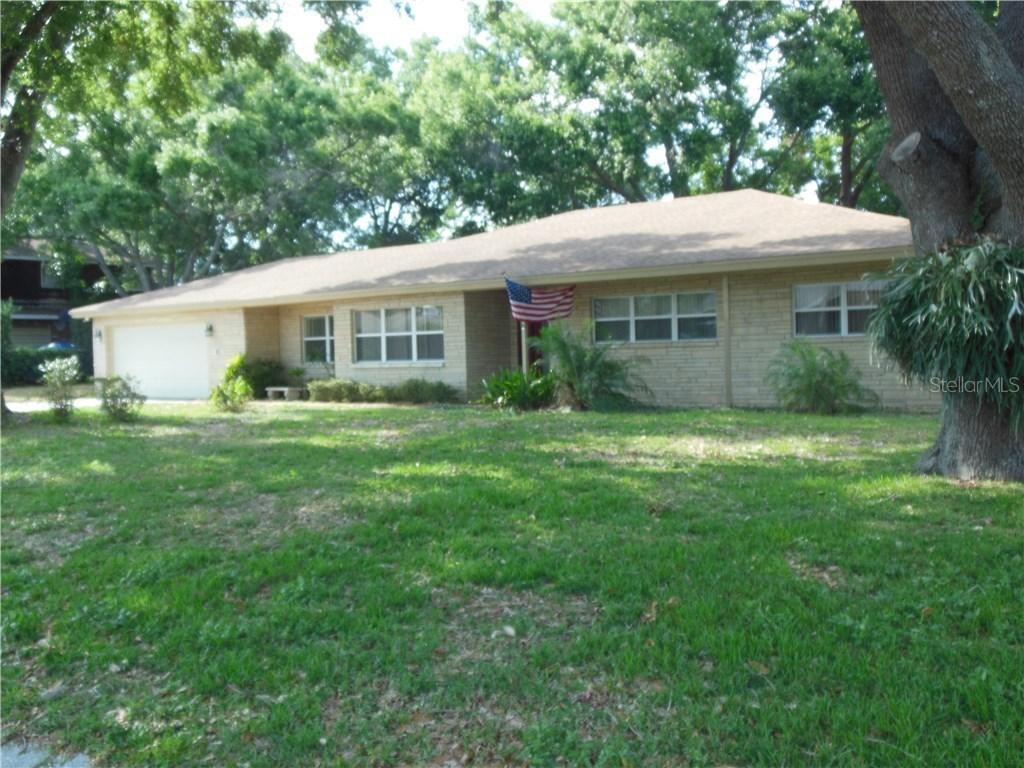 610 Royal Crest Dr., Brandon, FL 33511