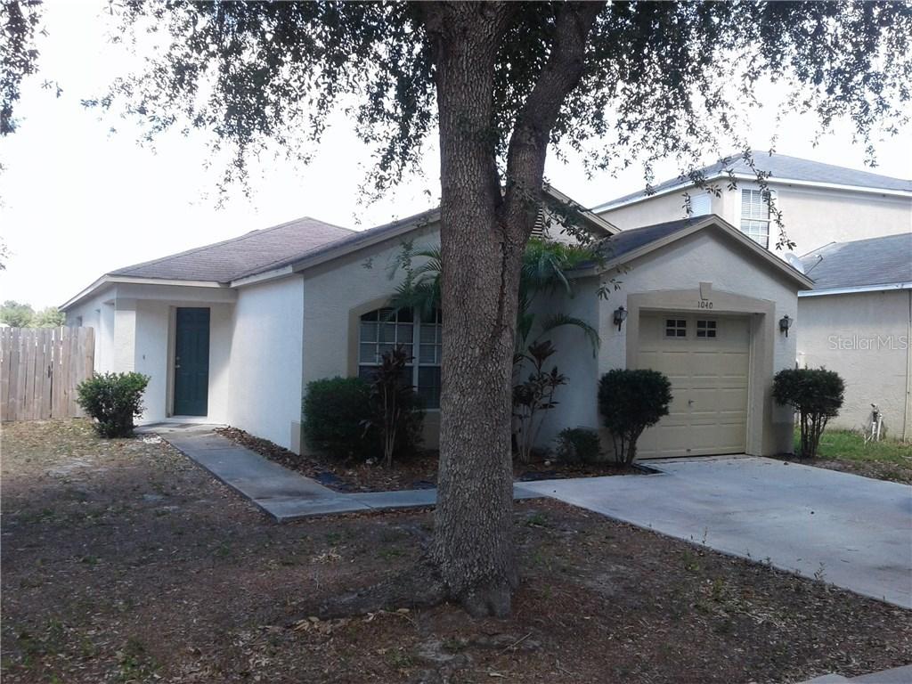 1040 Lake Shore Ranch Dr., Seffner, FL 33584
