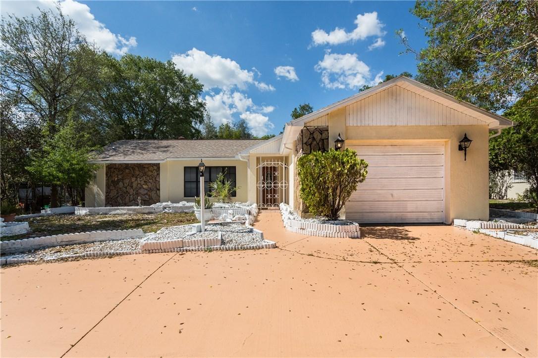 8173 Philatelic Dr., Spring Hill, FL 34606