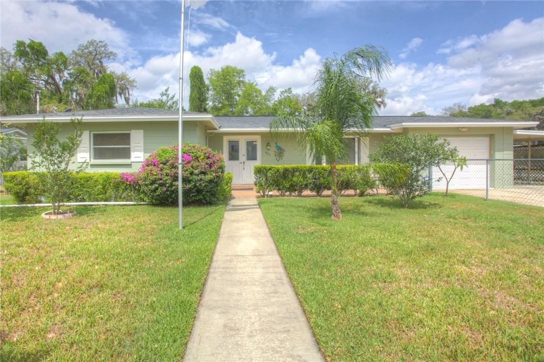 401 Glendale Dr., Brandon, FL 33511