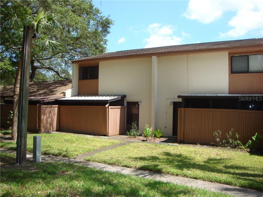 7938 Pine Dr., Temple Terrace, FL 33637