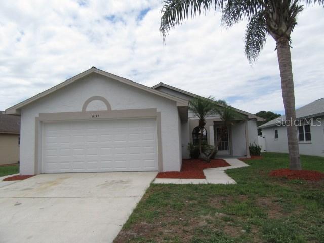 6117 Crickethollow Dr., Riverview, FL 33578