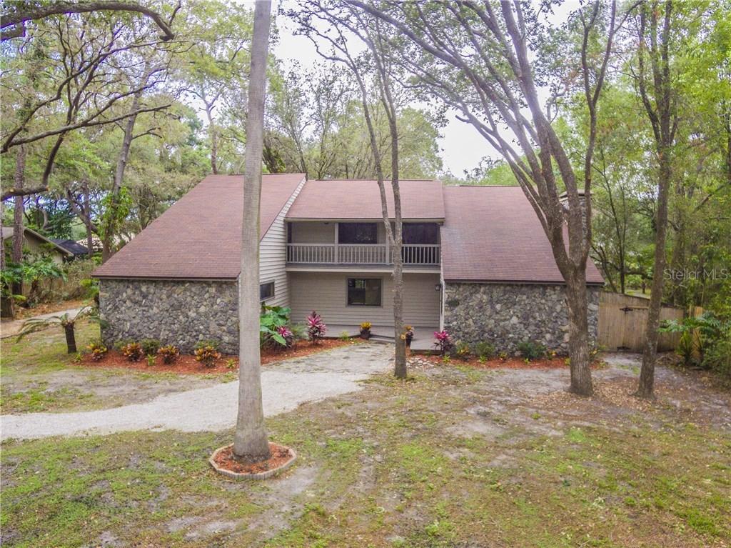 2004 Curry Rd., Lutz, FL 33549