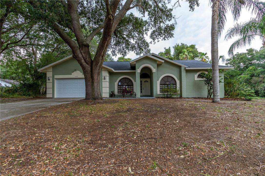 7118 Hileman Dr., Lakeland, FL 33810