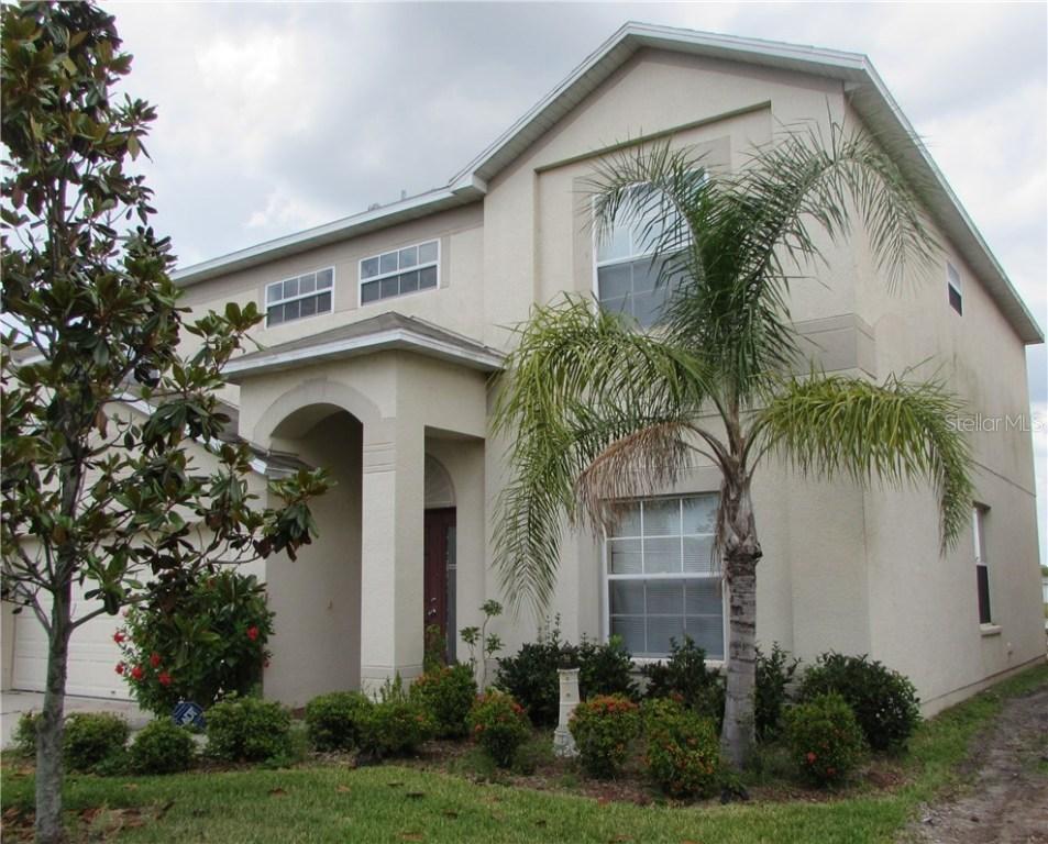 124 Smokey Hill Ave., Ruskin, FL 33570