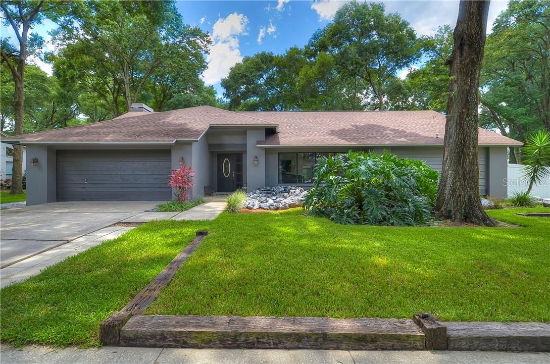 2701 Herndon St., Valrico, FL 33596