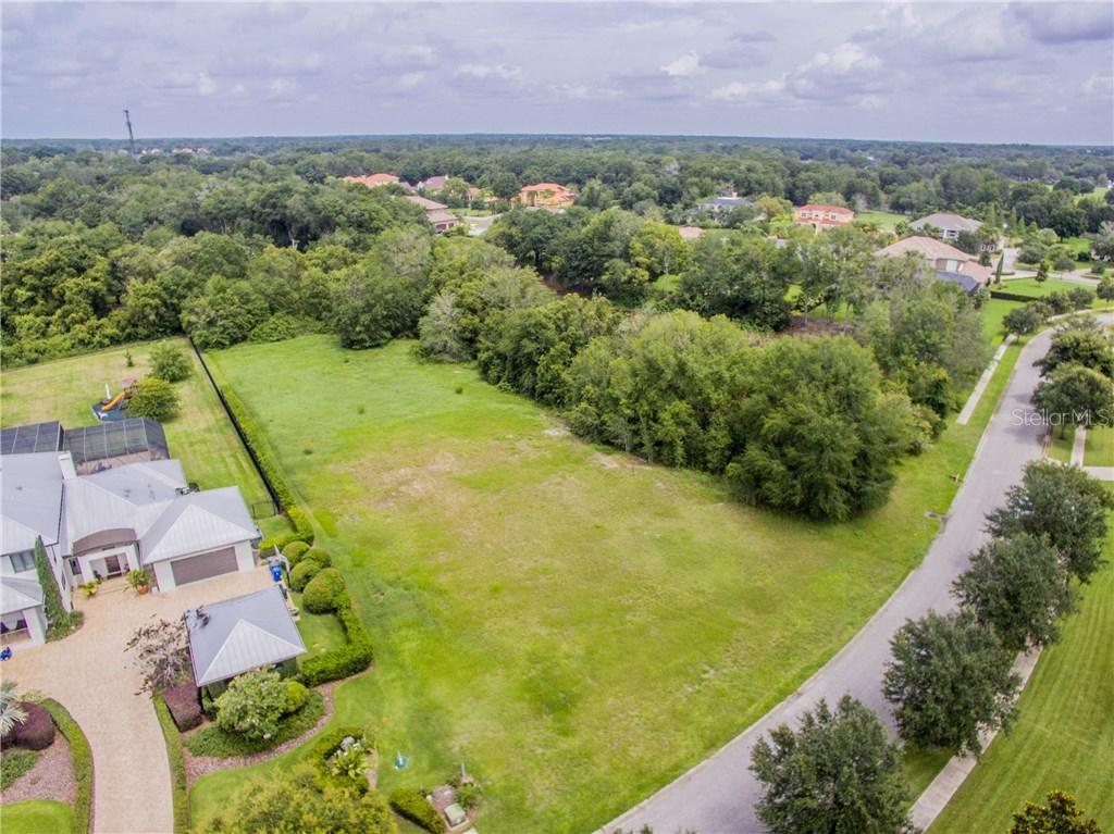 2825 Coastal Range Way, Lutz, FL 33559