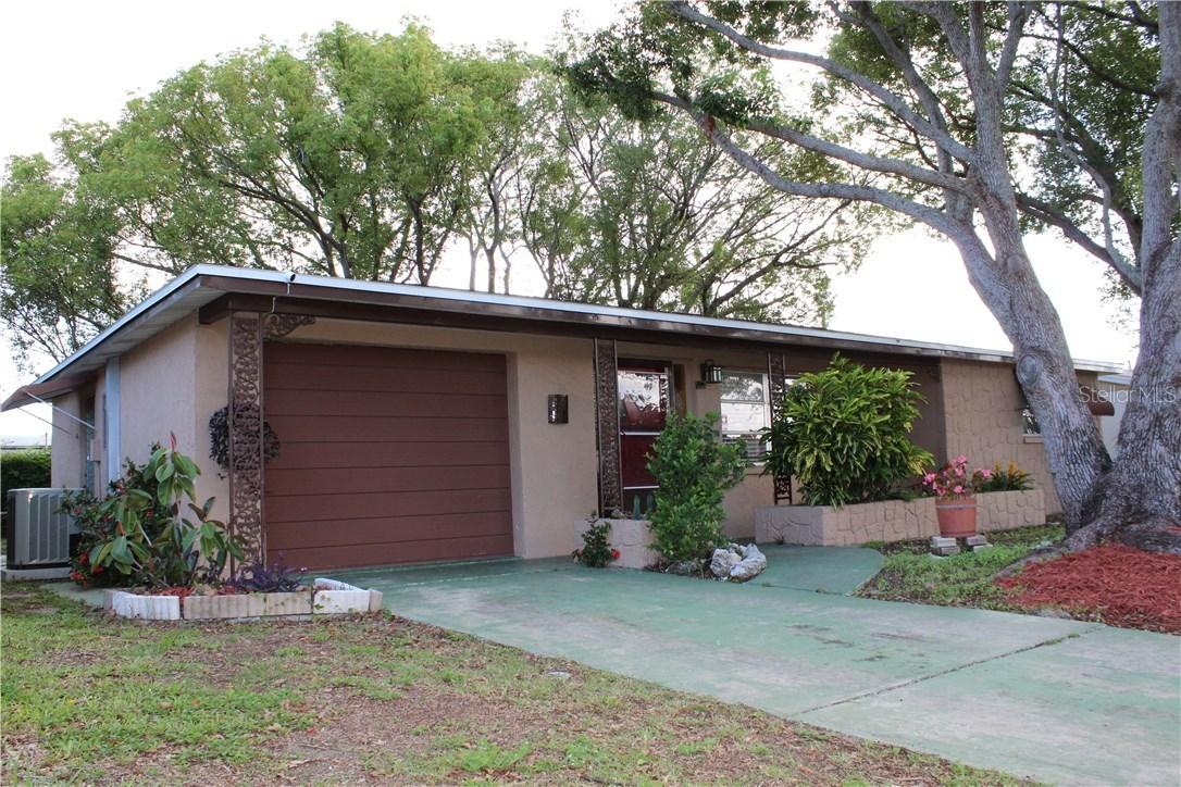 3513 Rosewater Dr., Holiday, FL 34691