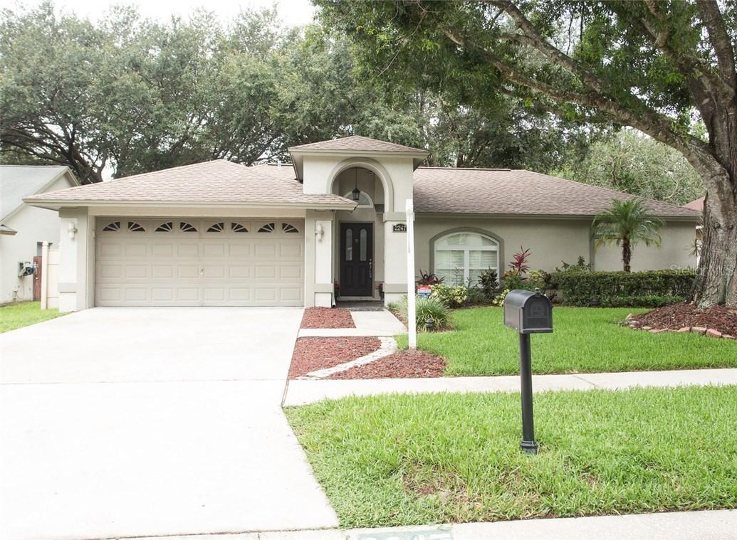 2247 Groveland Dr., Lutz, FL 33549
