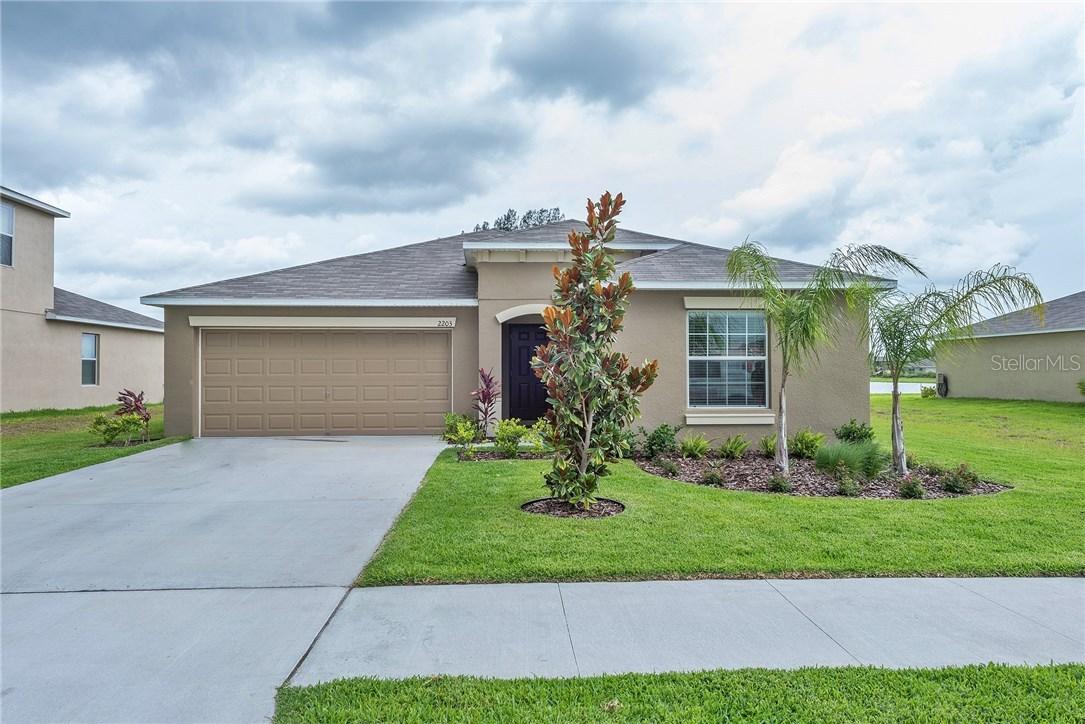 2203 Purple Orchid Pl., Ruskin, FL 33570