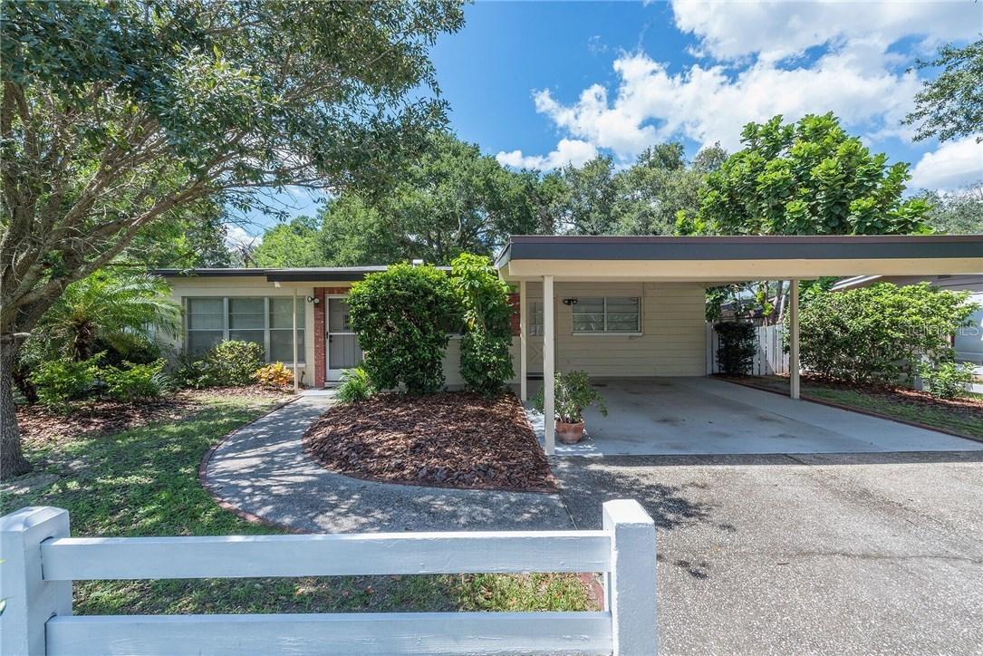 9631 Orange Grove Dr., Tampa, FL 33618