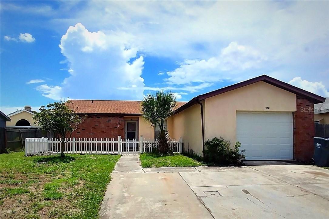 922 Axlewood Cir., Brandon, FL 33511