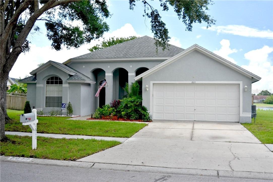 1611 Ledgestone Dr., Brandon, FL 33511