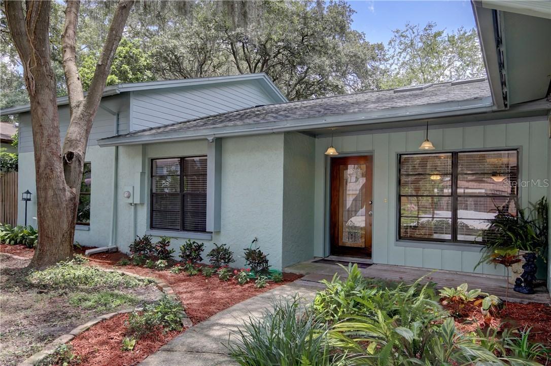 14716 Laurel Lake Ln., Lutz, FL 33559