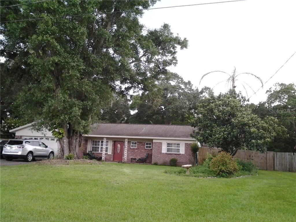 2111 Diane Ave., Valrico, FL 33594