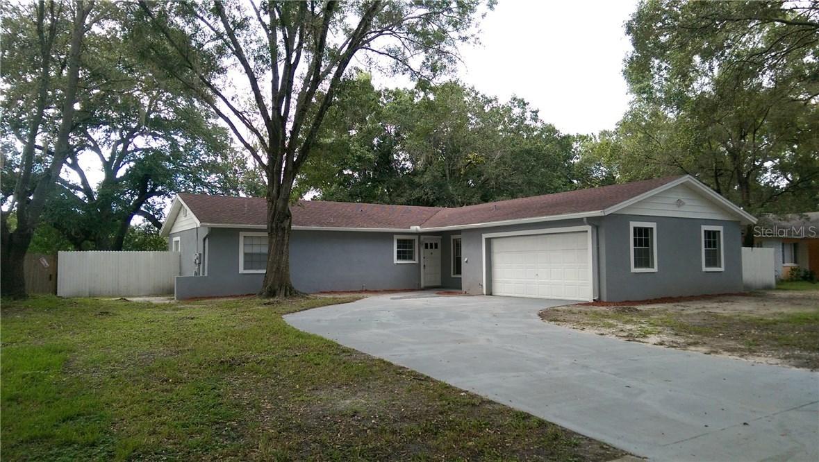 14030 Cherry Lake Dr., Tampa, FL 33618