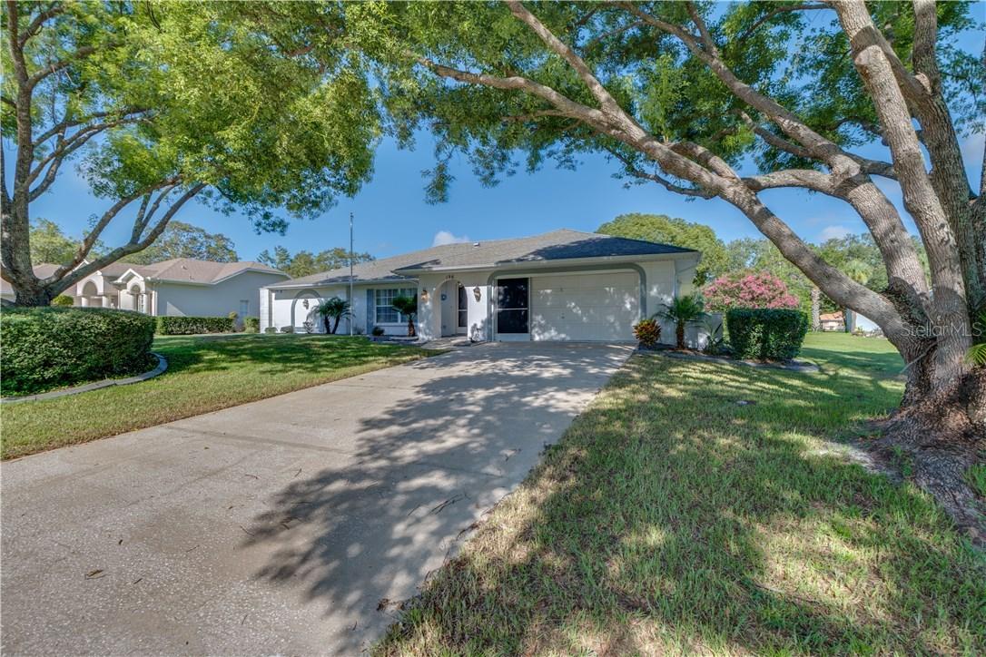 196 Oak Lake Dr., Spring Hill, FL 34608