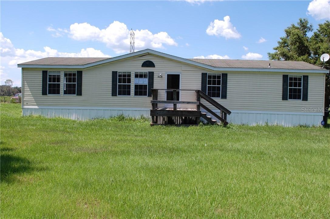 1914 E Knights Griffin Rd., Plant City, FL 33565