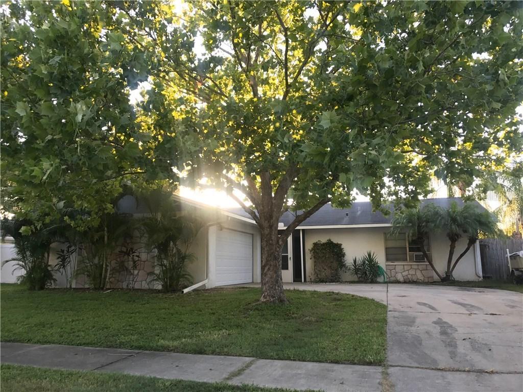 539 Red Mangrove Ln., Apollo Beach, FL 33572