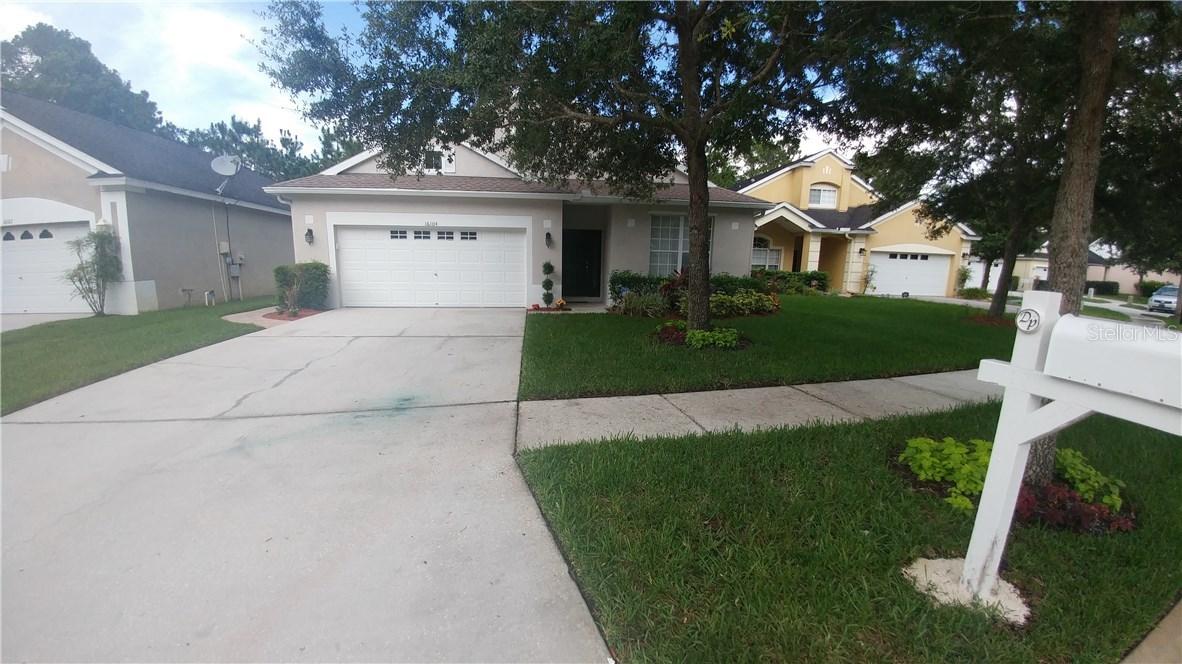 16104 Stags Leap Dr., Lutz, FL 33559