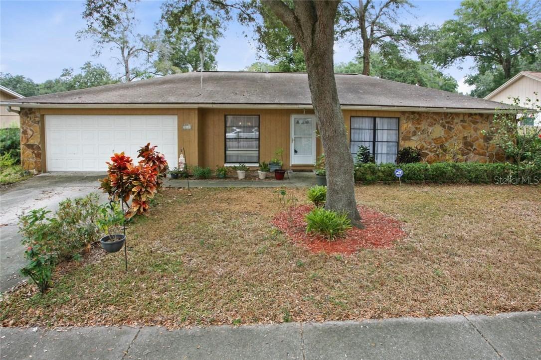 813 Benninger Dr., Brandon, FL 33510