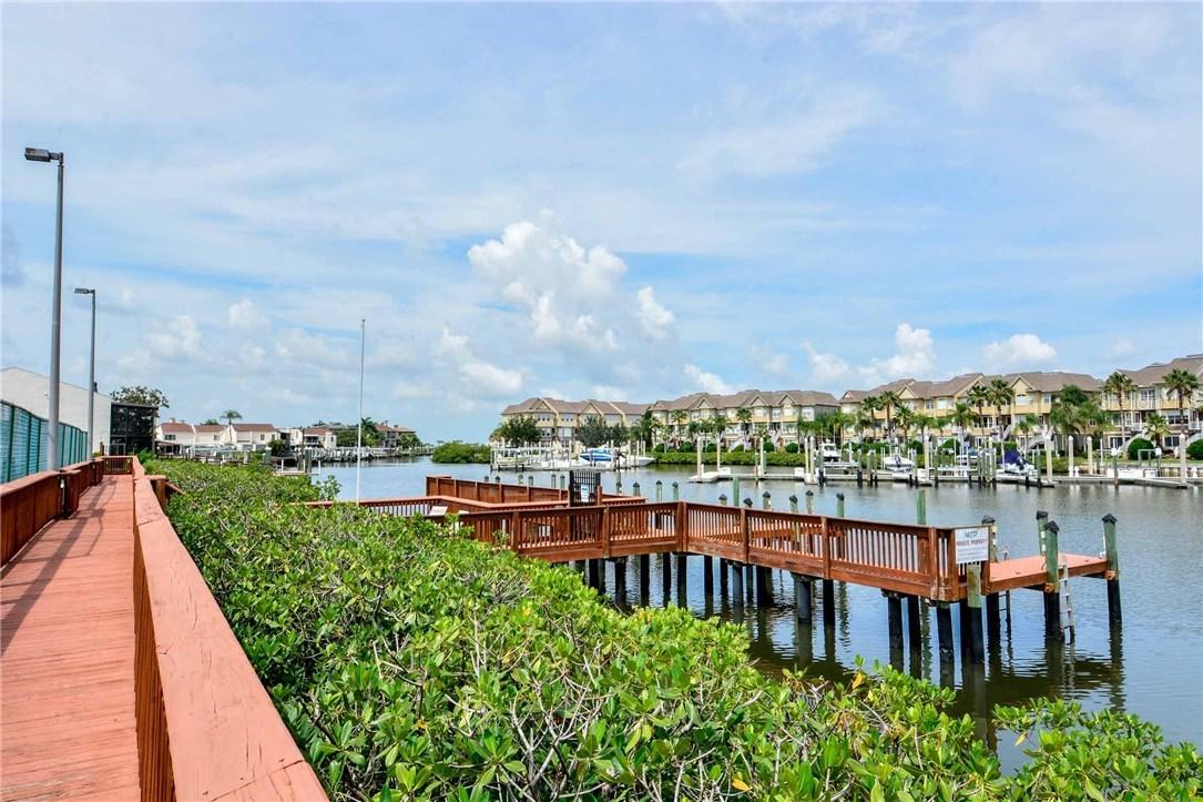 4316 Harbor House Dr. #9, Tampa, FL 33615