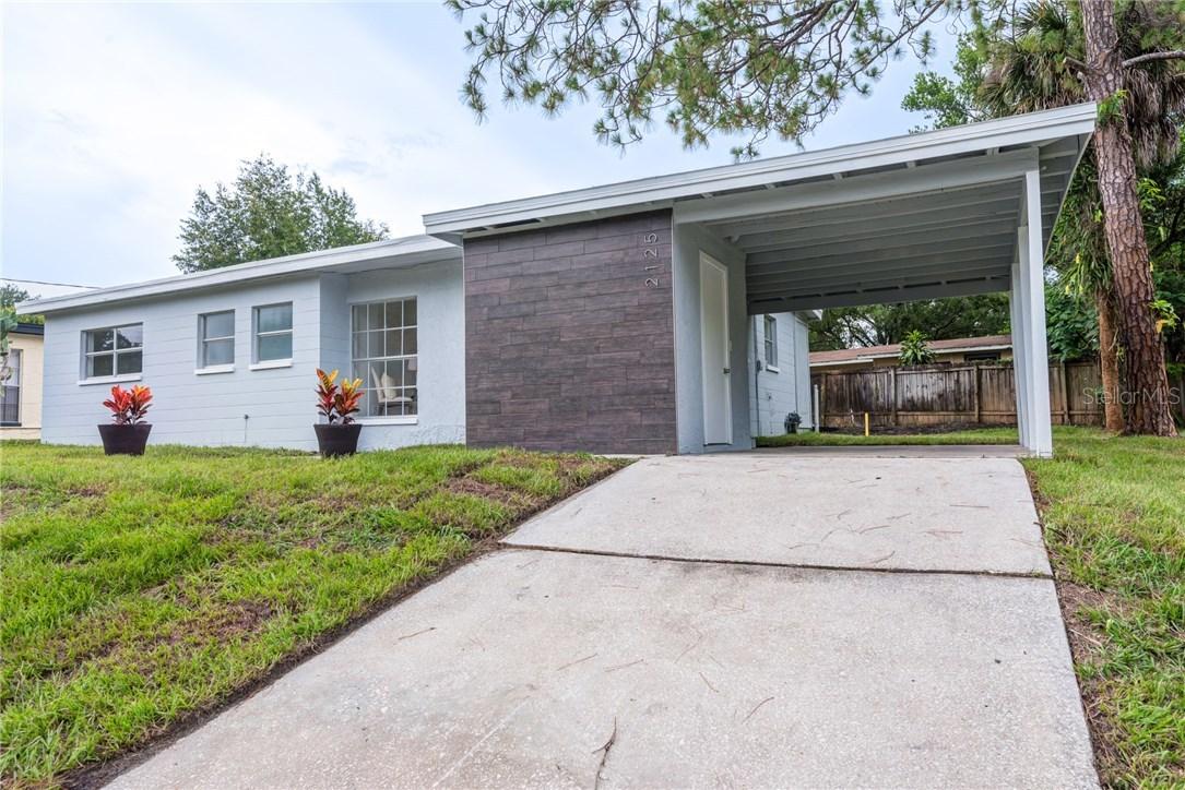 2125 W Hiawatha St., Tampa, FL 33604