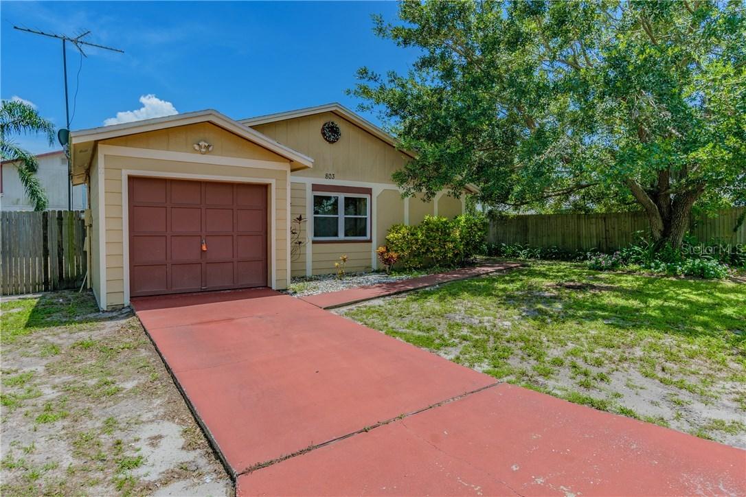 803 Whisper Lake Ct., Winter Haven, FL 33880