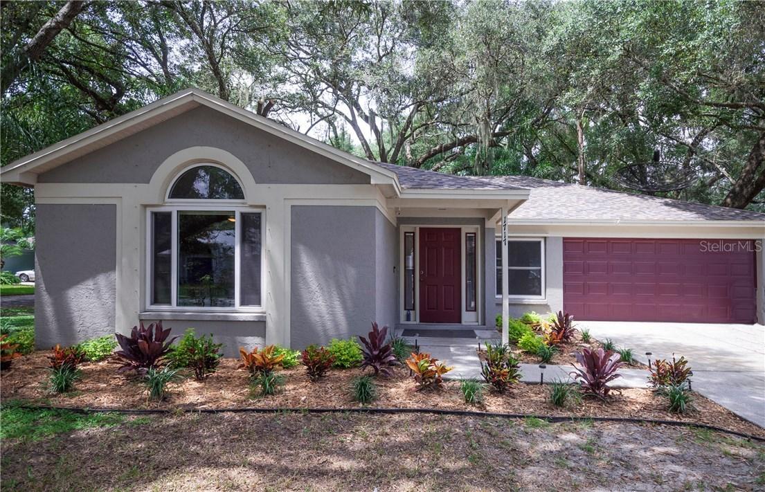 1717 Staysail Dr., Valrico, FL 33594